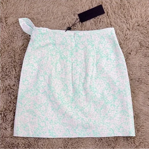 Gianni Bini Mini Skirt - Picture 2 of 5